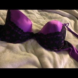 Victoria’s Secret Lined Demi 34DDD / 34F